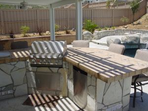 Outdoor Kitchens and BBQ #027 by Quality Custom Pools